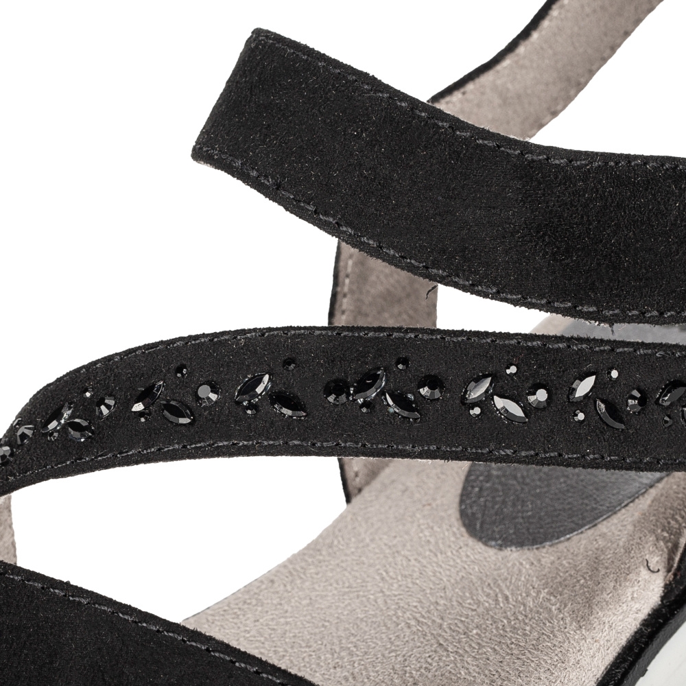 detail Dámské sandály JANA 28663-28-001 černá S3