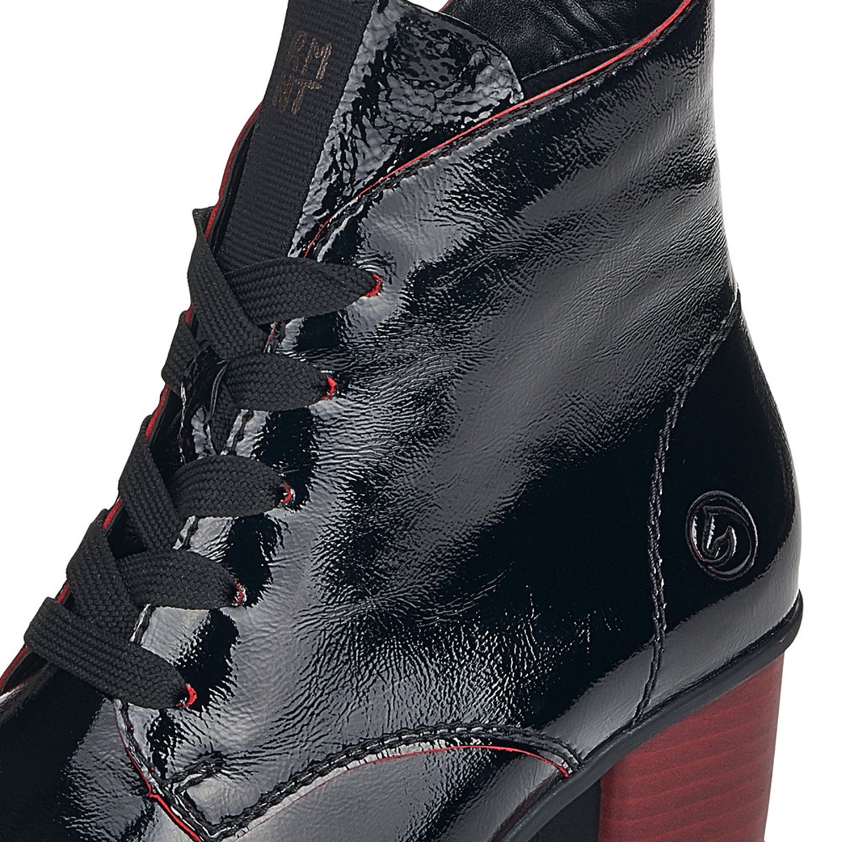 detail Dámská kotníková obuv REMONTE D5475-02 černá W2