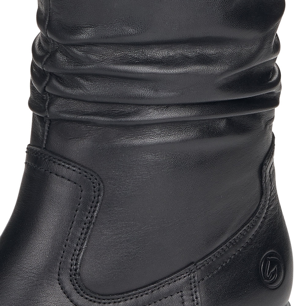 detail Dámská kotníková obuv REMONTE D6886-01 černá W1